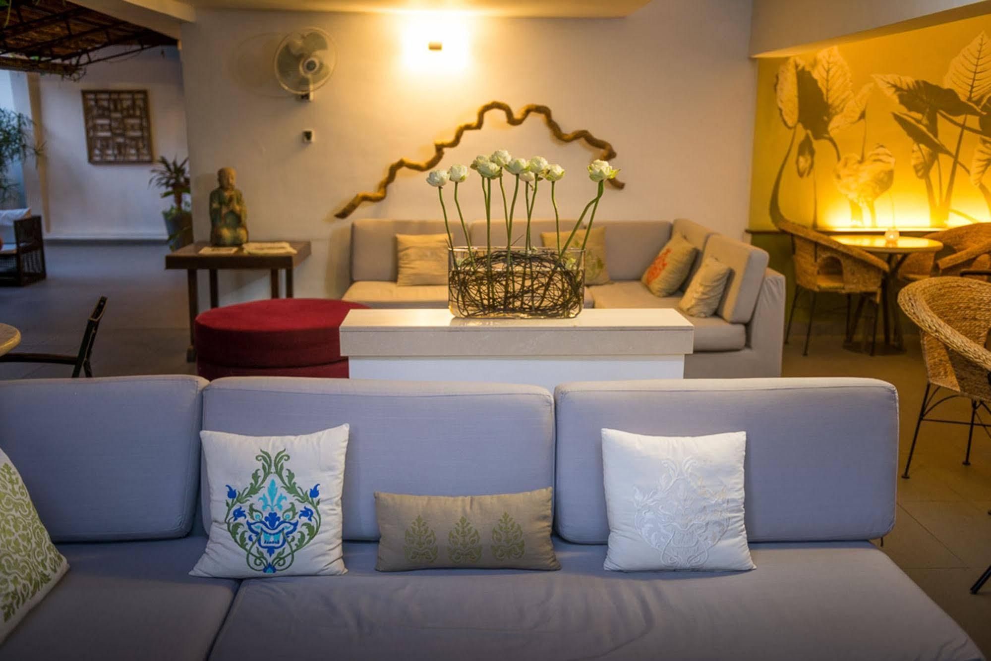 Villa Langka Hotel & Restaurant Πνομ Πενχ Εξωτερικό φωτογραφία