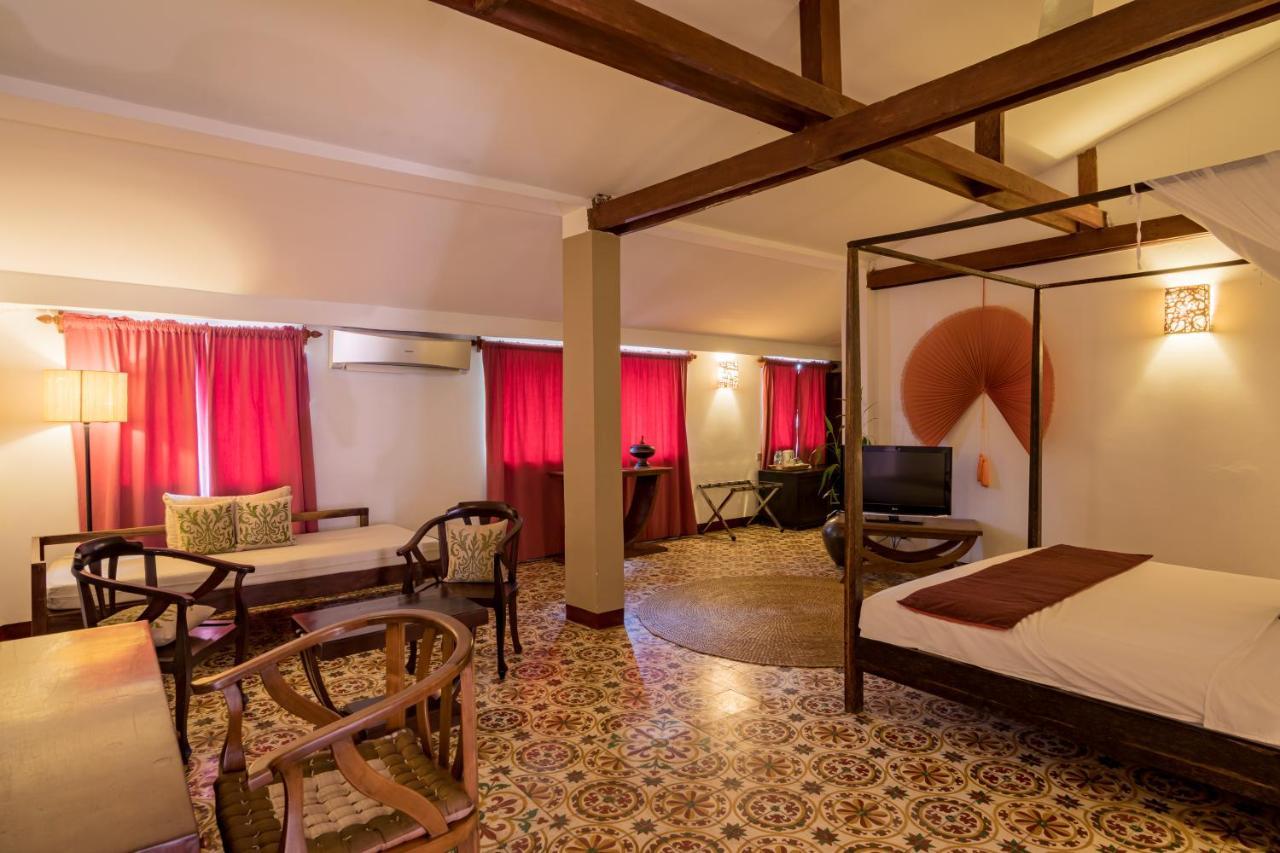 Villa Langka Hotel & Restaurant Πνομ Πενχ Εξωτερικό φωτογραφία
